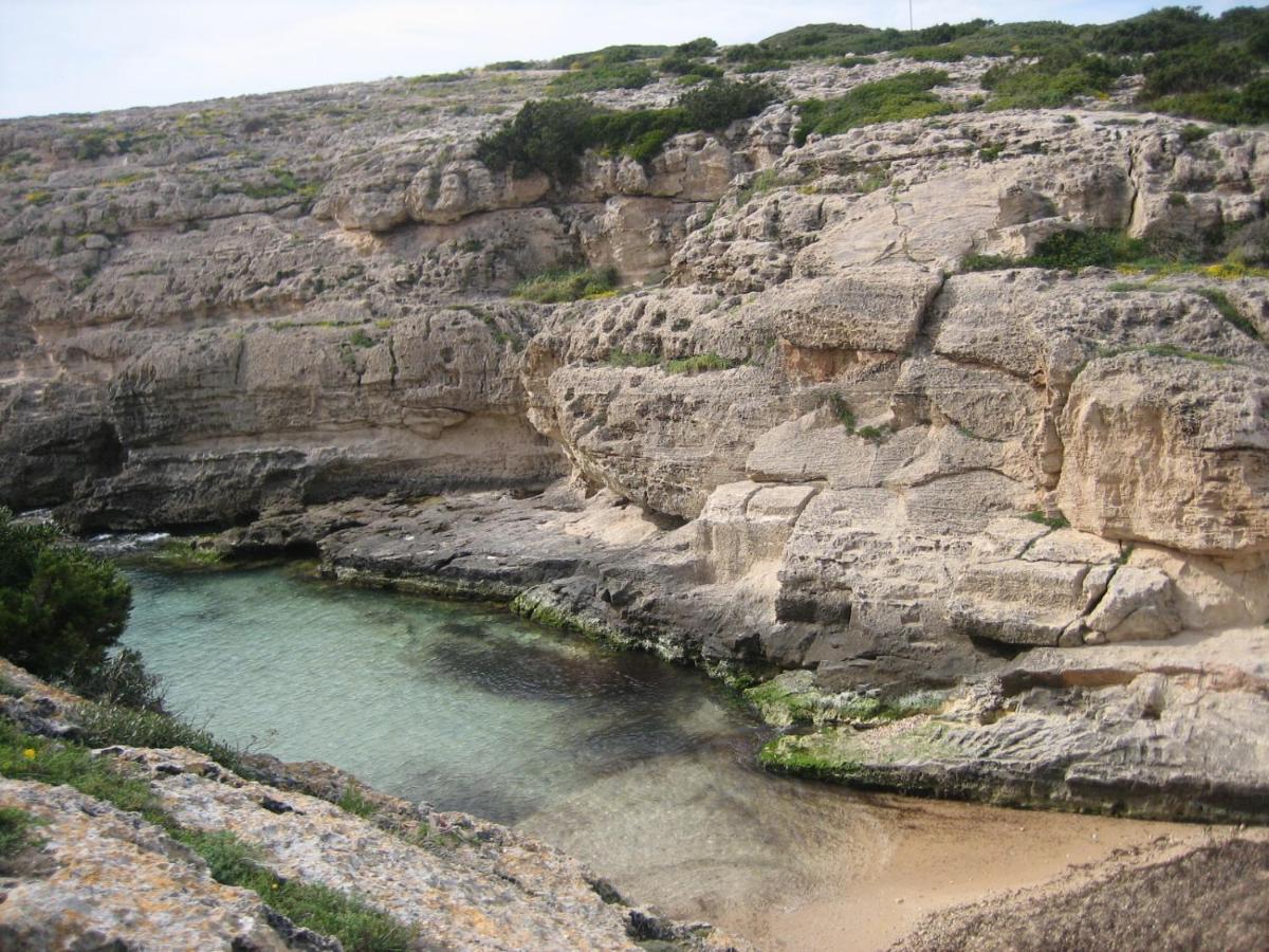 Precioso Al Lado De Bonita Cala